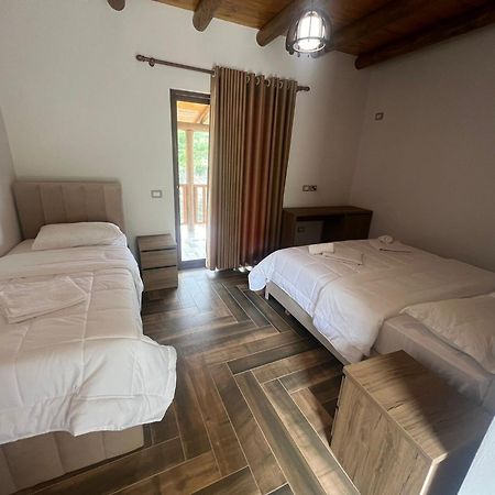 Guest House Bracaj Corovode Ngoại thất bức ảnh