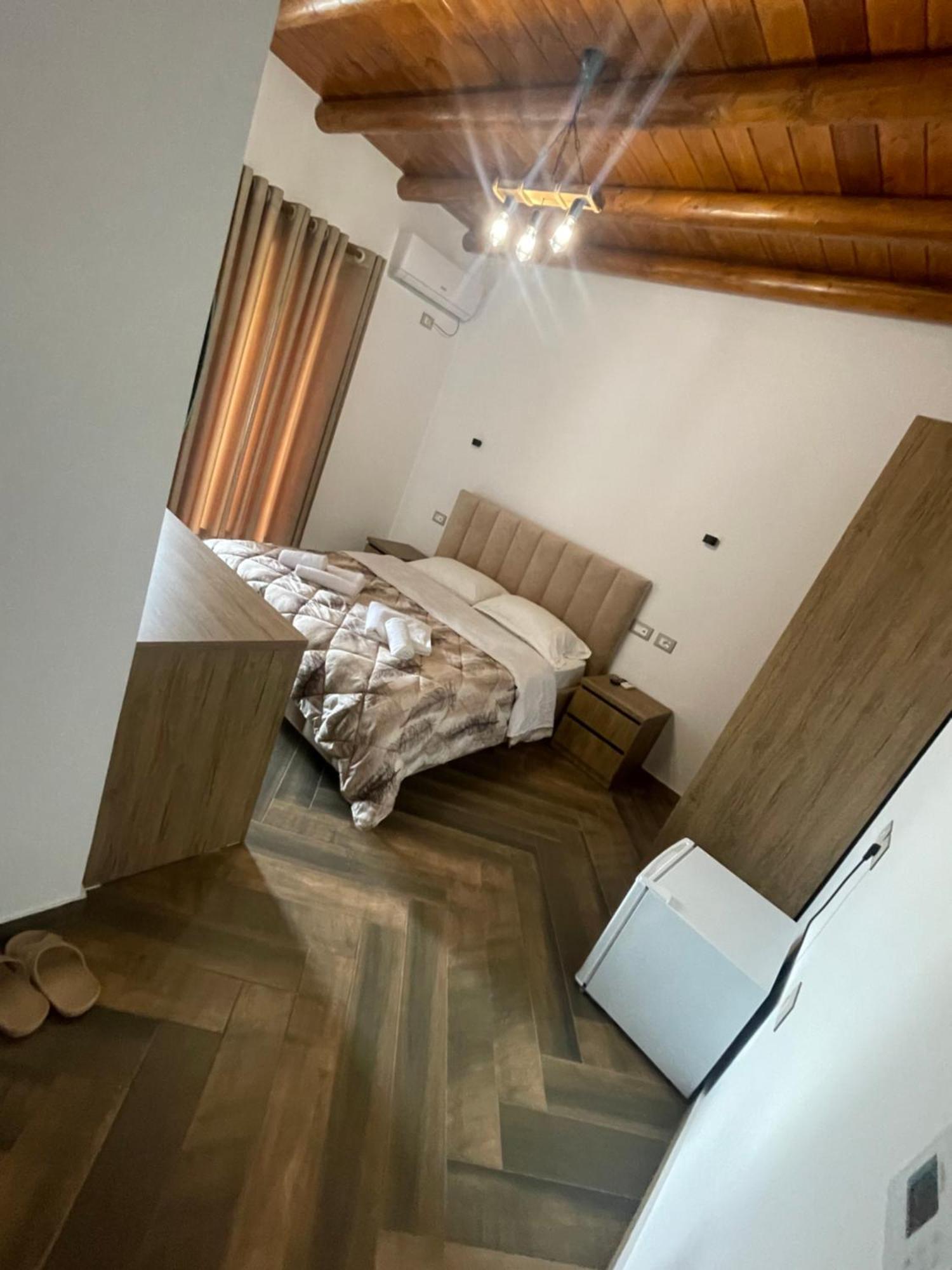 Guest House Bracaj Corovode Ngoại thất bức ảnh