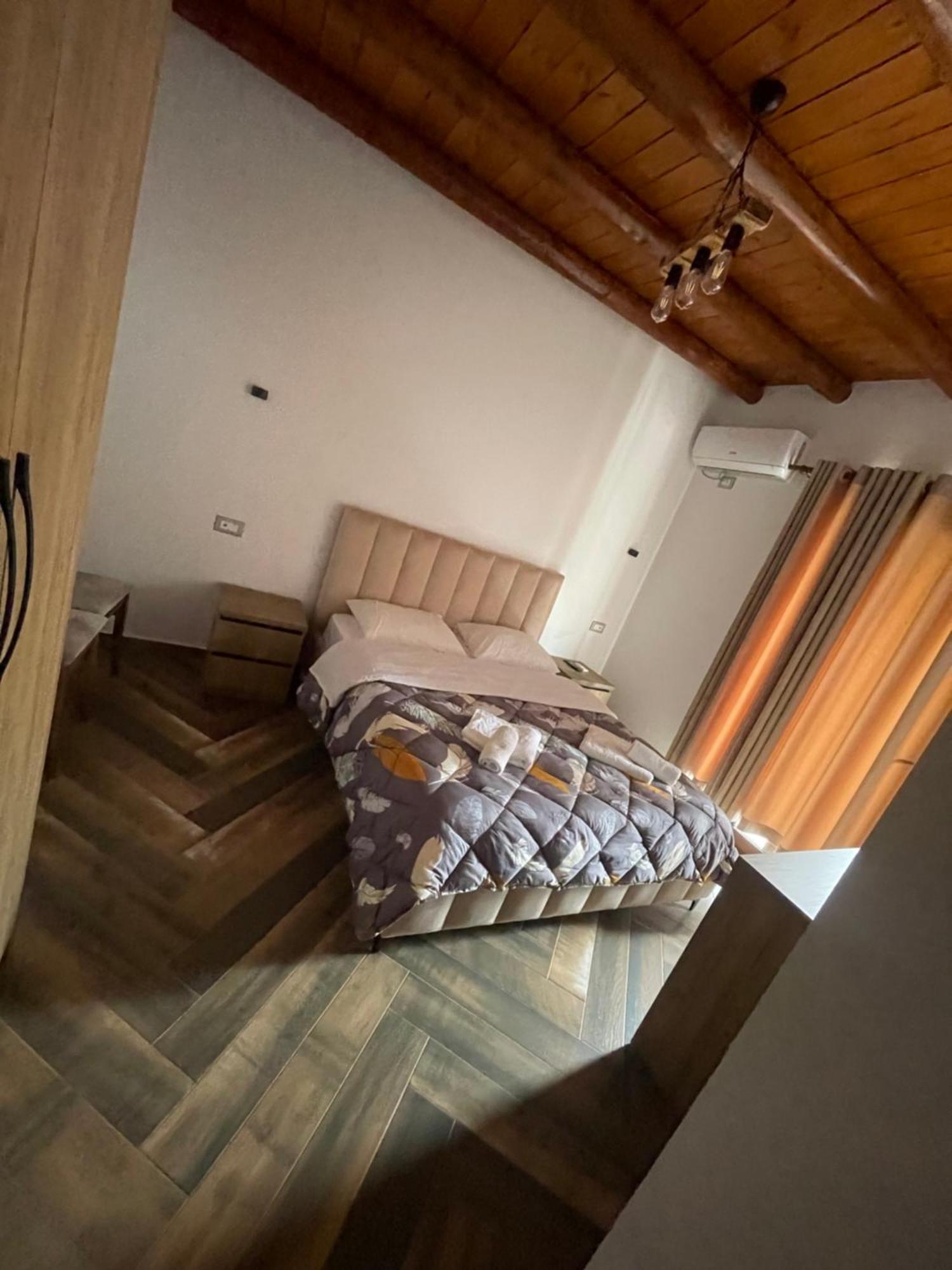 Guest House Bracaj Corovode Ngoại thất bức ảnh